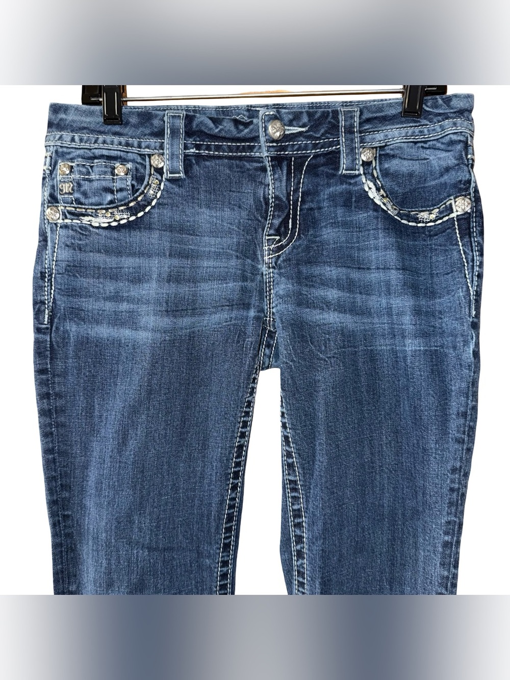 Miss Me Mid Rise Easy Boot Dark Embellished Back Pockets Jeans Wings women’s 28 - Picture 8 of 16
